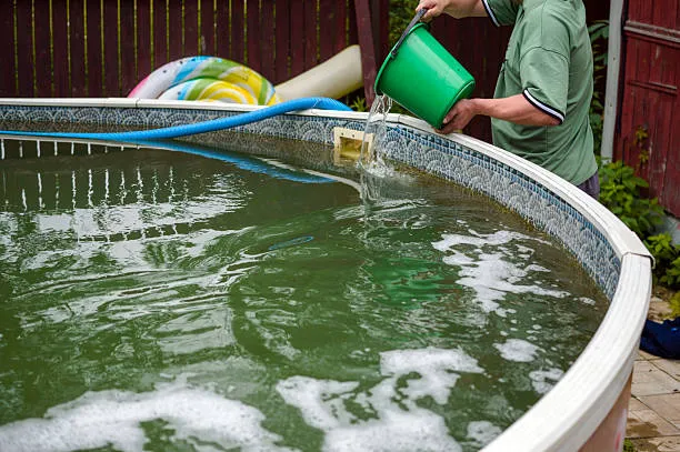 above ground Residential-houston-swimming-pool-filter-cleaning