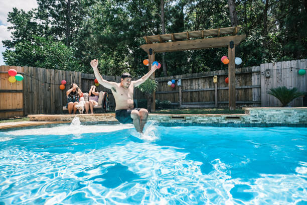 Cleaning of houston pool in summer
