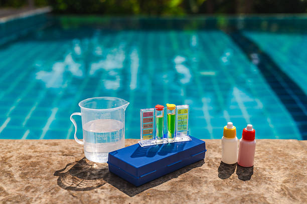 Professional pool cleaning and chemical testing in houston 